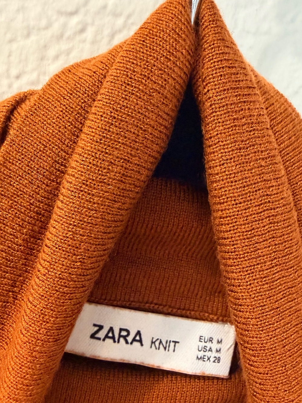 Zara turtle neck knit - Picture 3 of 4